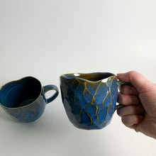 Load image into Gallery viewer, The &#39;Faceted Mug&#39; Turquoise Blue
