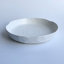 Load image into Gallery viewer, The &#39;Serving Dish&#39; White medium
